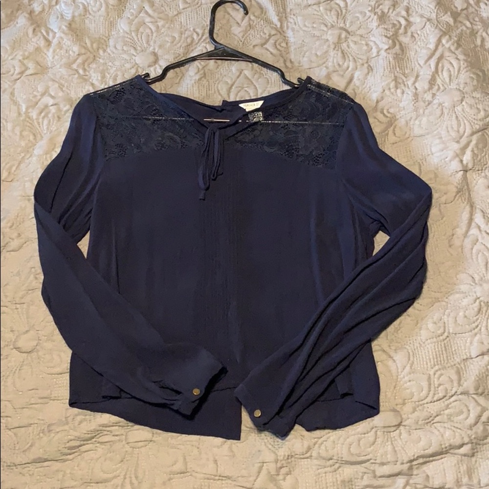 Blue dress shirt